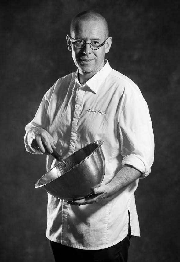 Collaborateur cuisinier du chef Nicolas Le Luyer